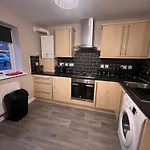 Stylish Modern Flat Calm And Comfortable *